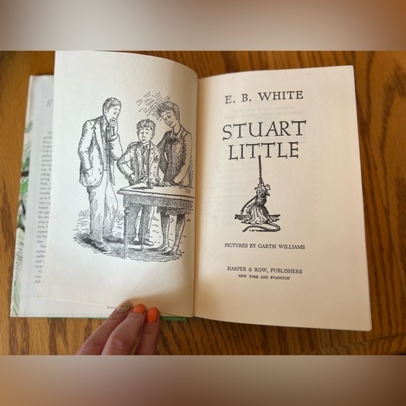 VINTAGE 1945 First Book Club Edition Stuart Little by EB White - Picture 7 of 8